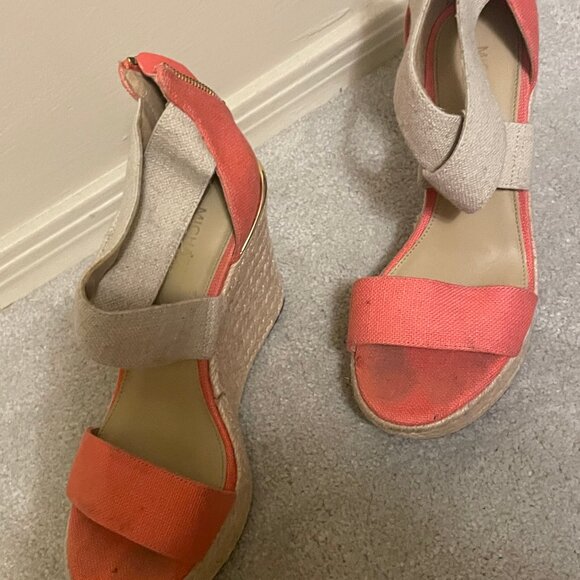 Michael Kors Tangerine & Tan Platform Sandals - Picture 2 of 6